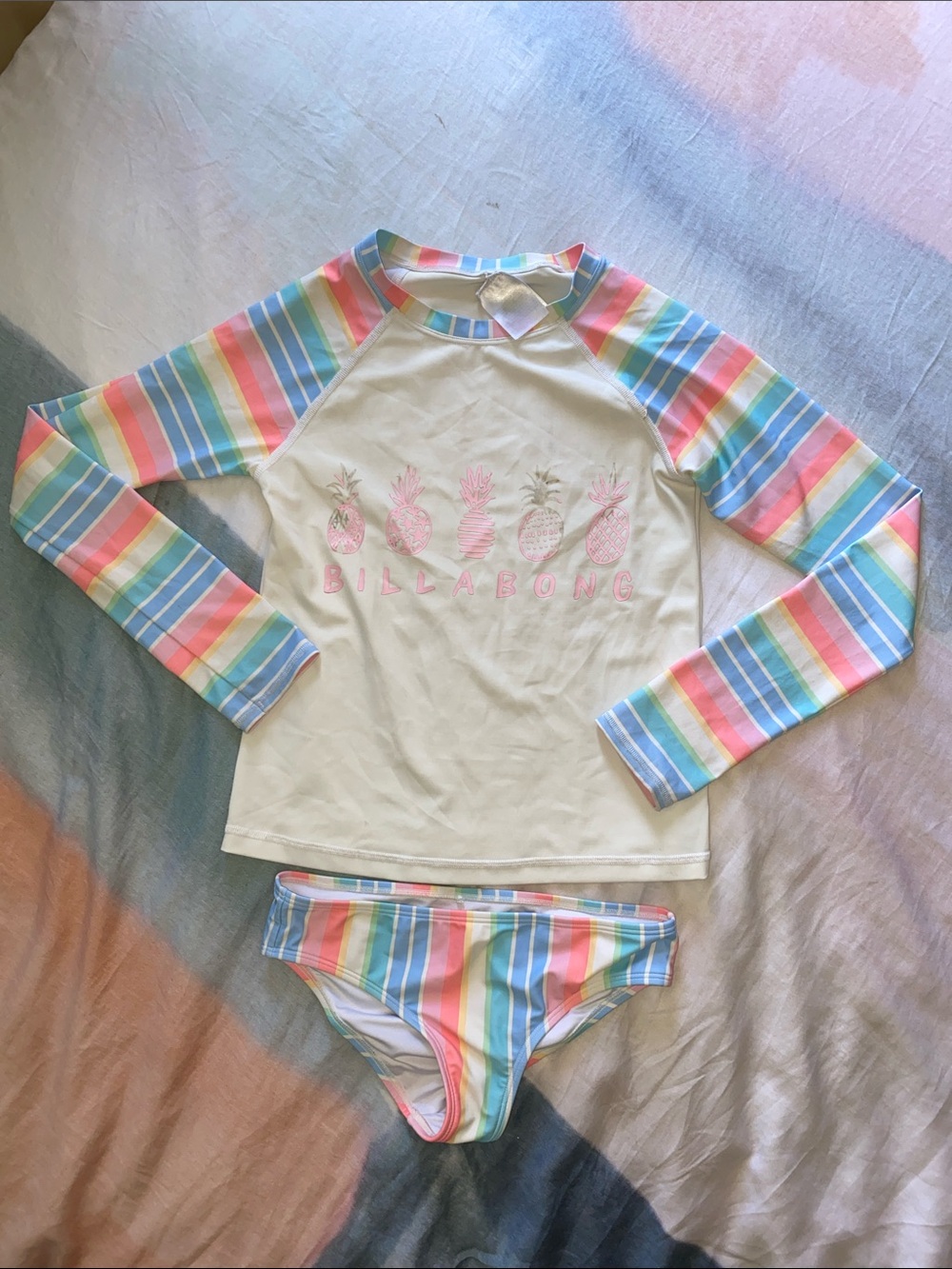 Billabong Girls' Pastel Stripe Rash Guard Set - Pineapple Graphic Used